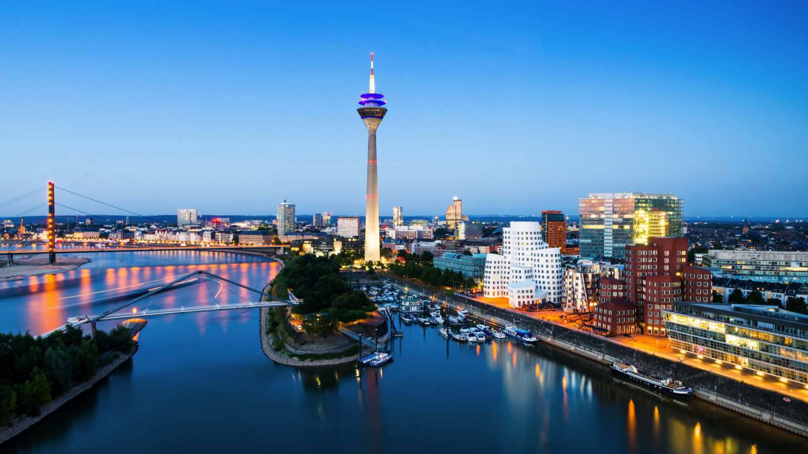 Dusseldorf dedicated server location image